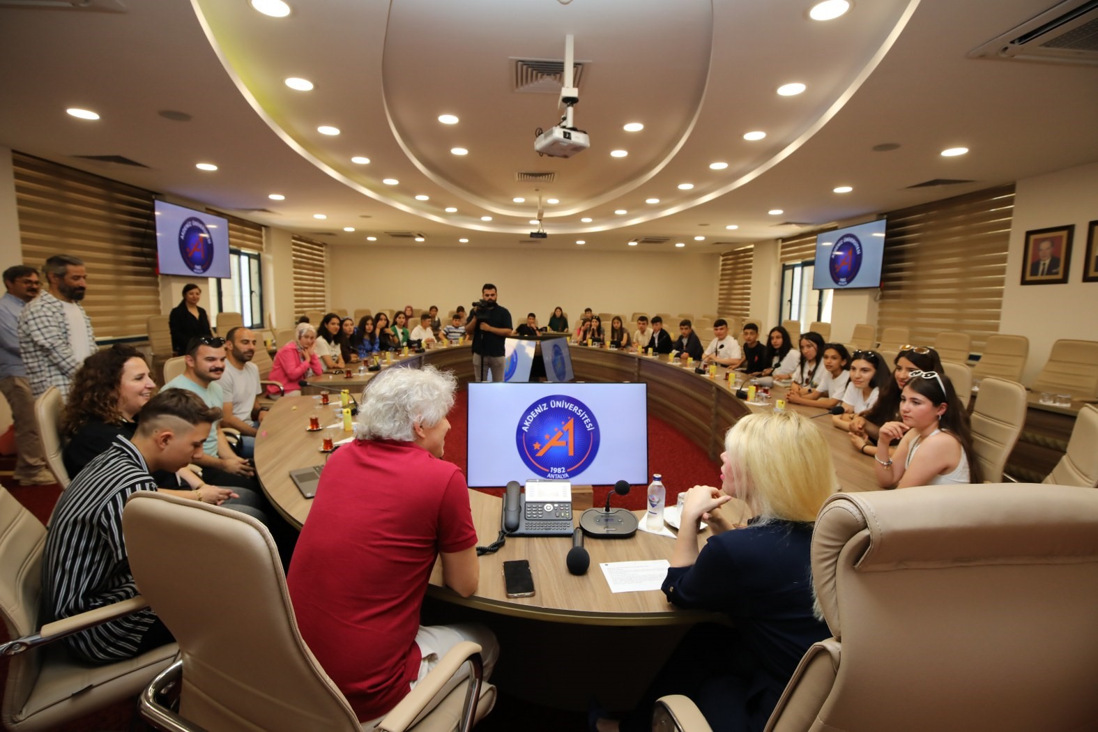 Prof.Dr. Ömer Özkan:”Kafa nakli bir gün mümkün olabilir”