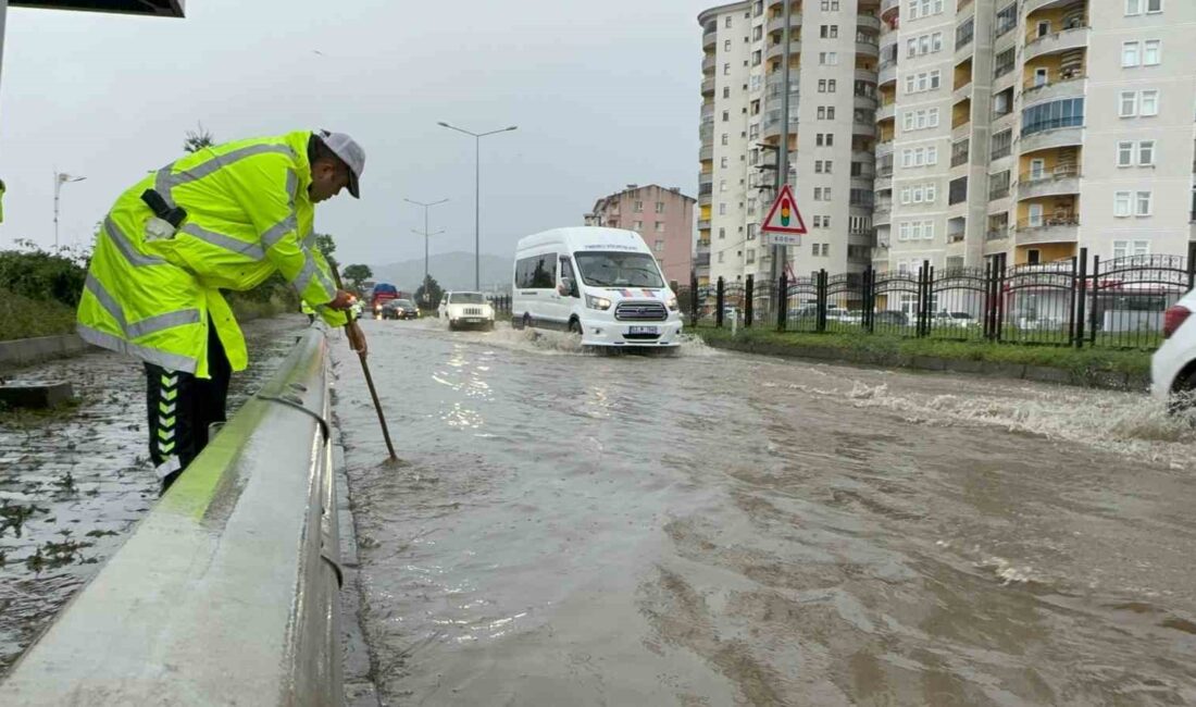 RİZE’NİN PAZAR İLÇESİNDE SAĞANAK