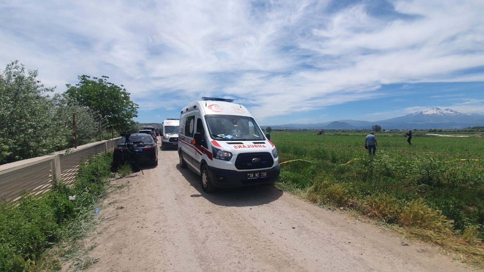 Şehit pilotların naaşları Adli Tıp’a kaldırıldı