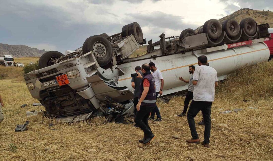 ŞIRNAK'TA PETROL YÜKLÜ TANKERİN