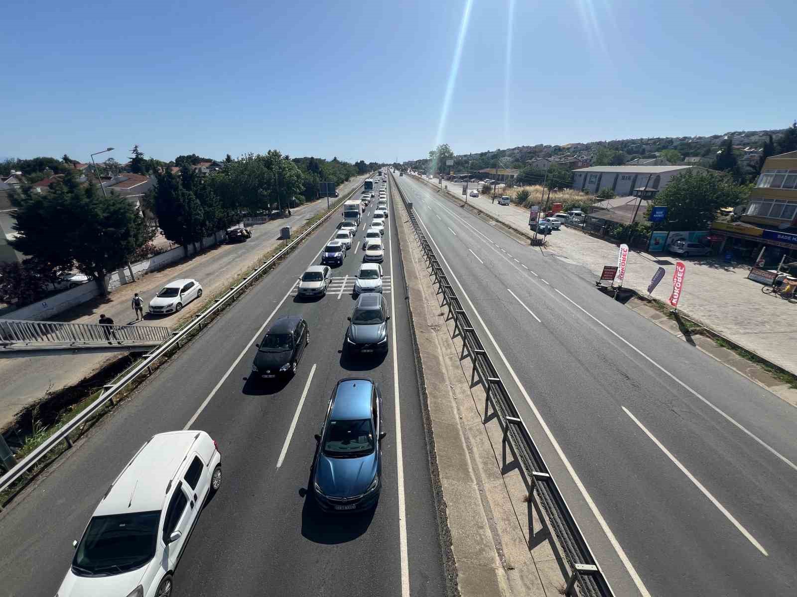 Tekirdağ’da dönüş yoğunluğu devam ediyor