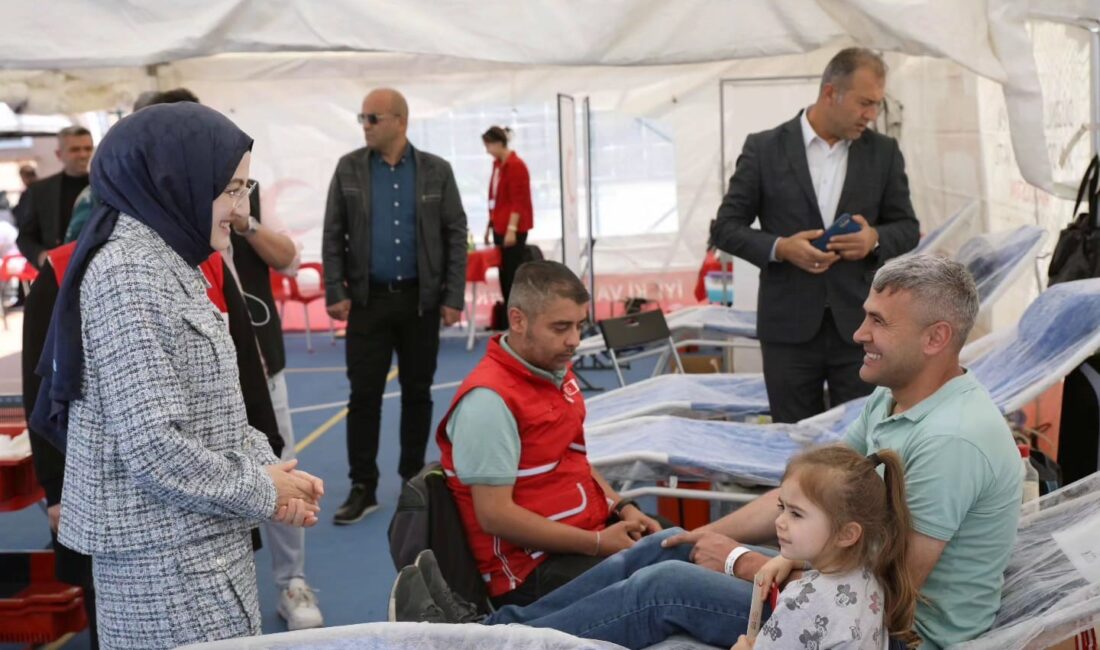 TÜRK KIZILAY, AKYURT’TA BULUNAN OKULLARDA ÖĞRENCİLERE VE VELİLERE YÖNELİK KAN