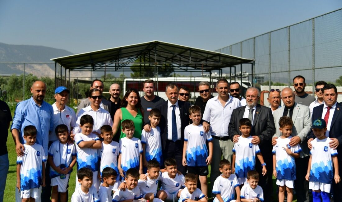 YUNUSEMRE BELEDİYESPOR KULÜBÜ BÜNYESİNDE