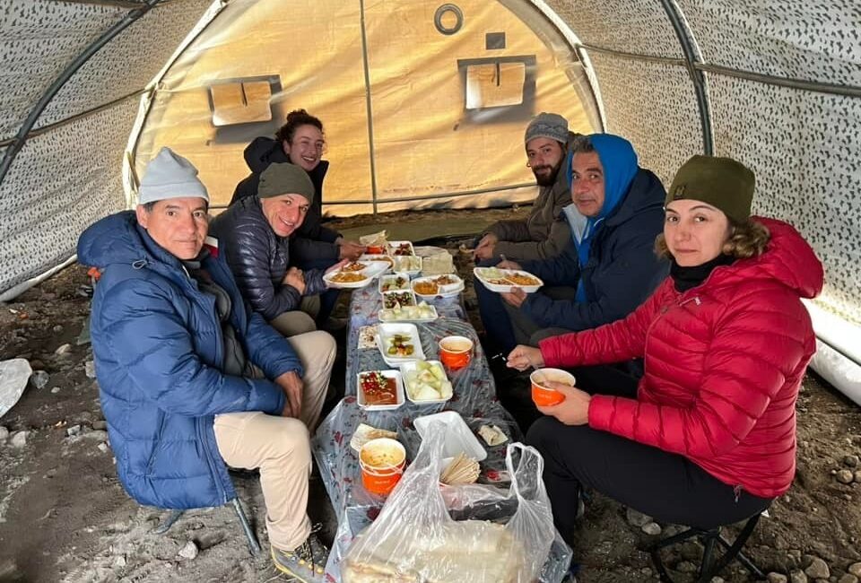 AĞRI DAĞI’NDA CANSIZ BEDENİNE