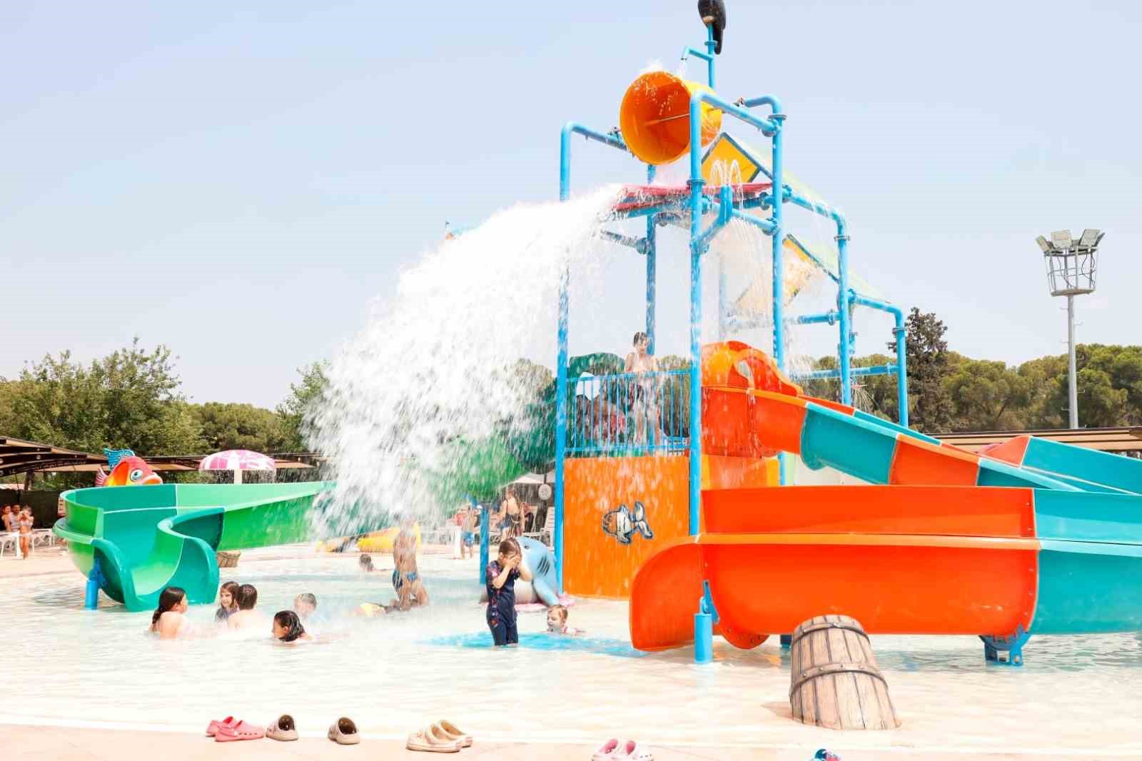 Aydın Tekstil Park’taki Aquapark çocukların gözdesi oldu