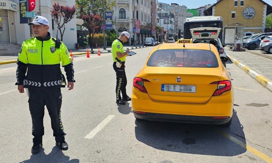 BANDIRMA’DA TRAFİK DENETİMLERİ SÜRDÜ