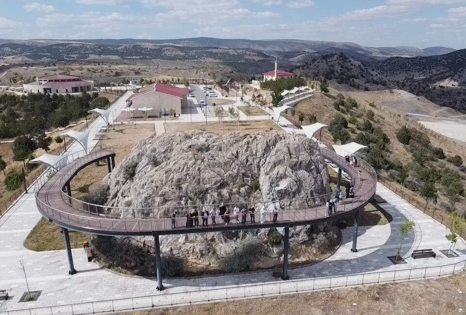 YOZAT'TA BARAJ MANZARALI ÇEKEREK