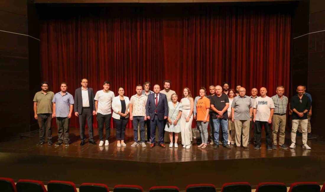 UŞAK BELEDİYE BAŞKANI ÖZKAN YALIM, İSMETPAŞA CADDESİNDE GEÇTİĞİMİZ DÖNEM GERÇEKLEŞTİRİLEN