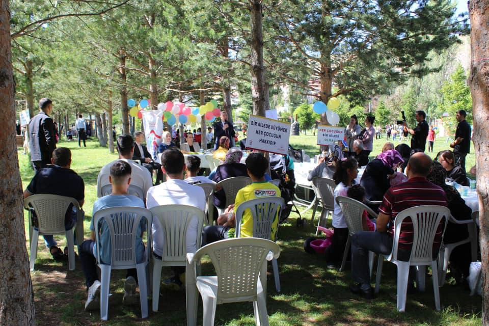 Bayburt’ta Koruyucu Aile Günü oyunlarla kutlandı