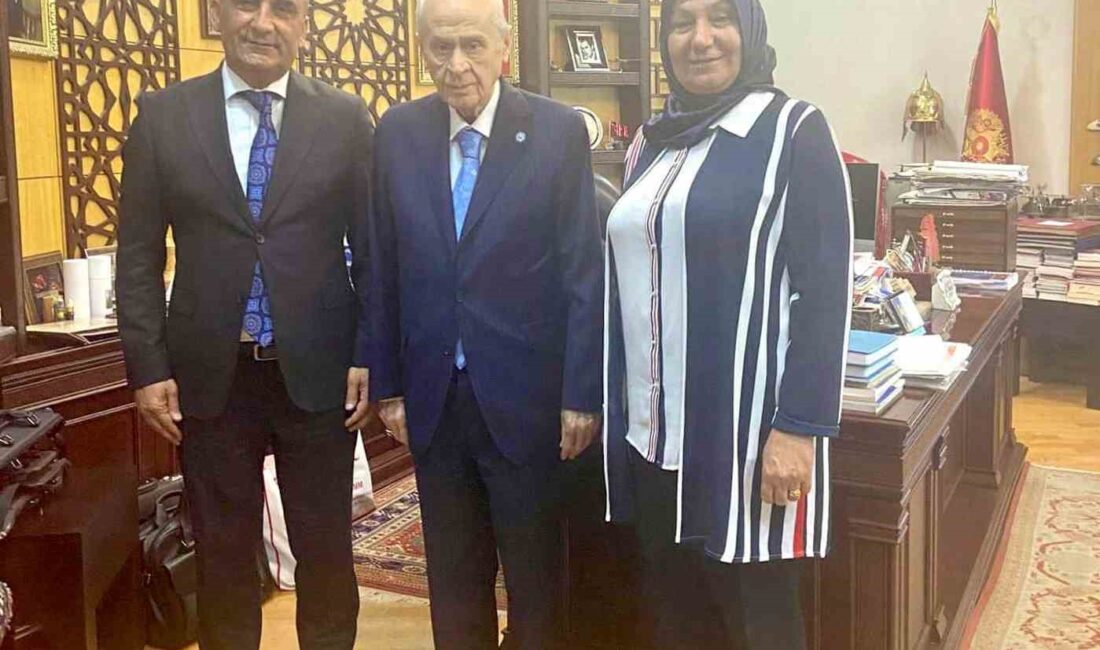 BAHÇELİ’DEN ARABANLI VATANDAŞLARA TEBRİK