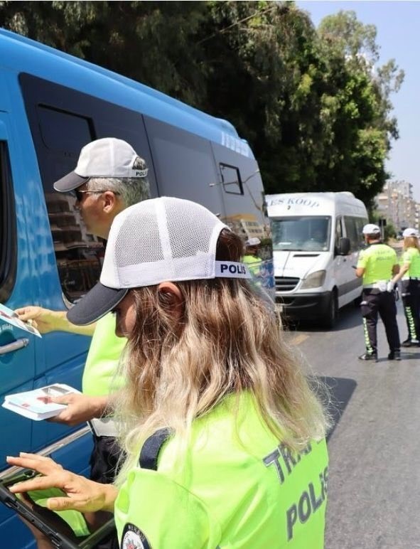 Bilecik’te trafik denetimlerinde 52 sürücüye 89 bin 669 TL para cezası uygulandı