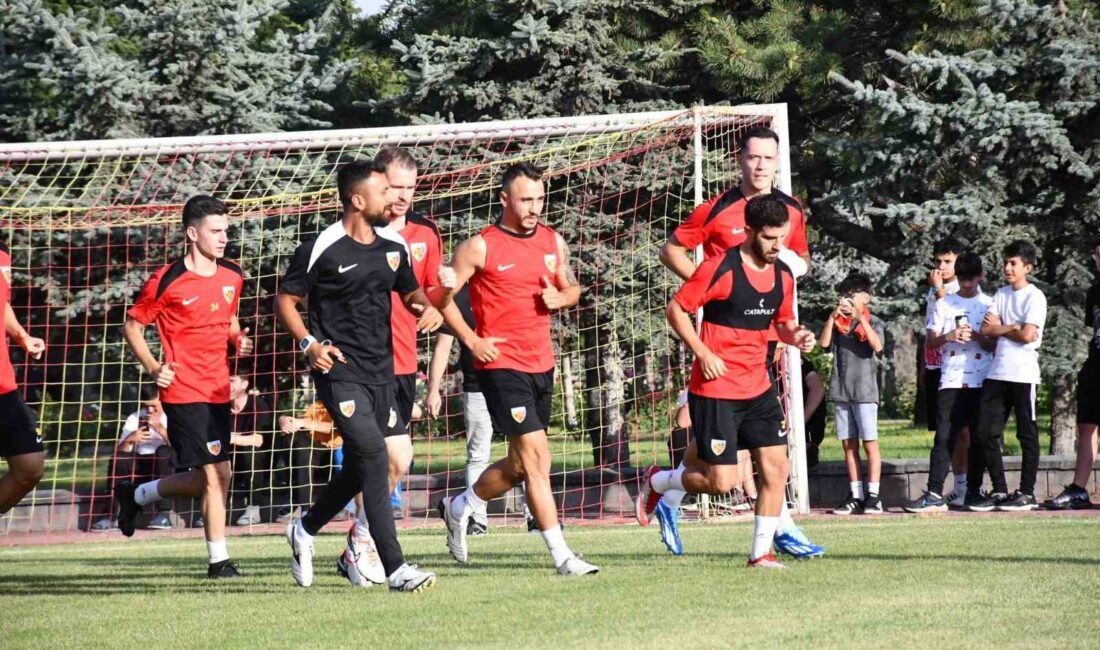 KAYSERİSPOR TEKNİK DİREKTÖRÜ BURAK