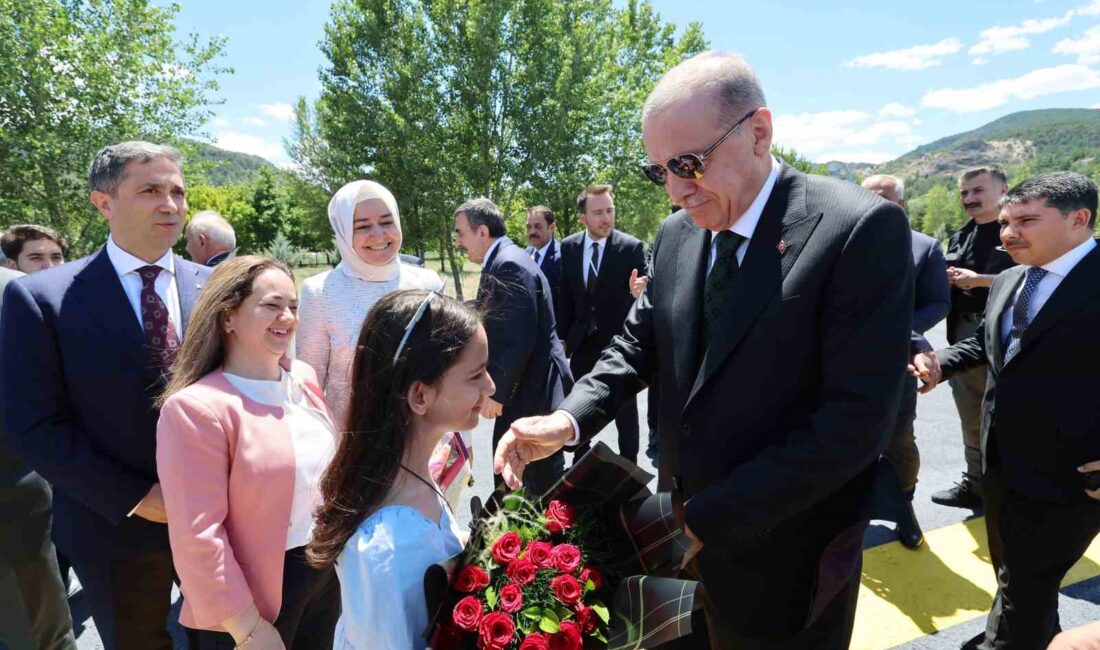 CUMHURBAŞKANI RECEP TAYYİP ERDOĞAN, “TOPLUMDA YABANCI DÜŞMANLIĞINI VE SIĞINMACI NEFRETİNİ