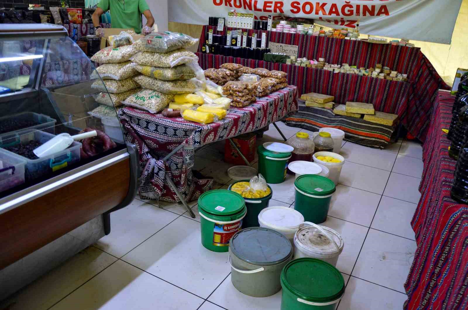 Diyarbakır’da 1 ton 200 kilogram gıda imha edildi