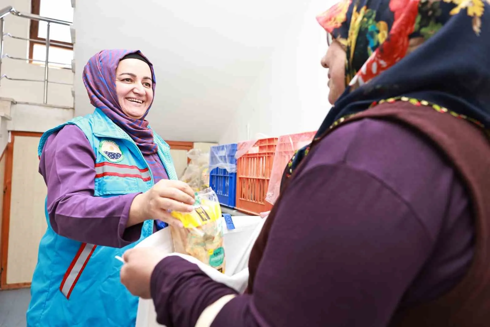 GÖLBAŞI BELEDİYESİ, ÖZEL BESLENME GEREĞİ DUYAN ÇÖLYAK HASTALARINA ÜCRETSİZ UN