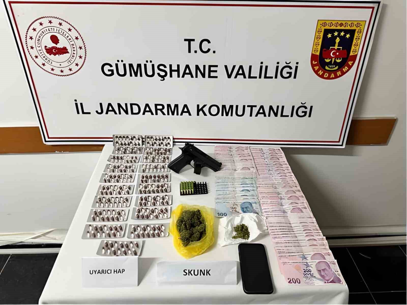 Gümüşhane’de jandarmadan uyuşturucu operasyonu