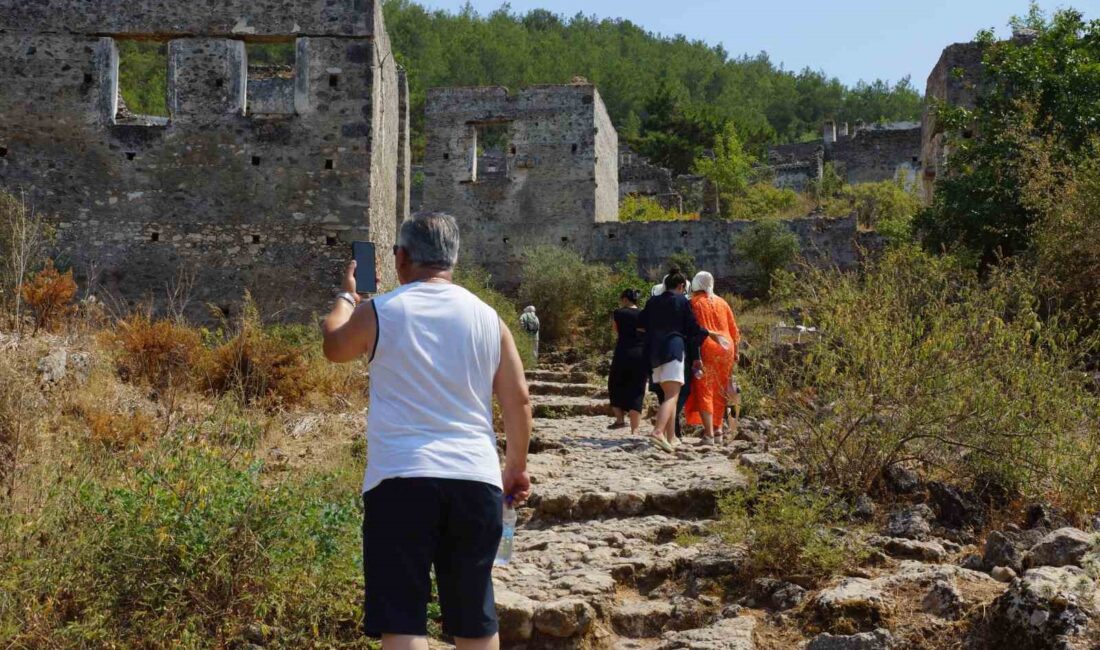 HAYALET KÖY, TARİHİN KALBİNDE