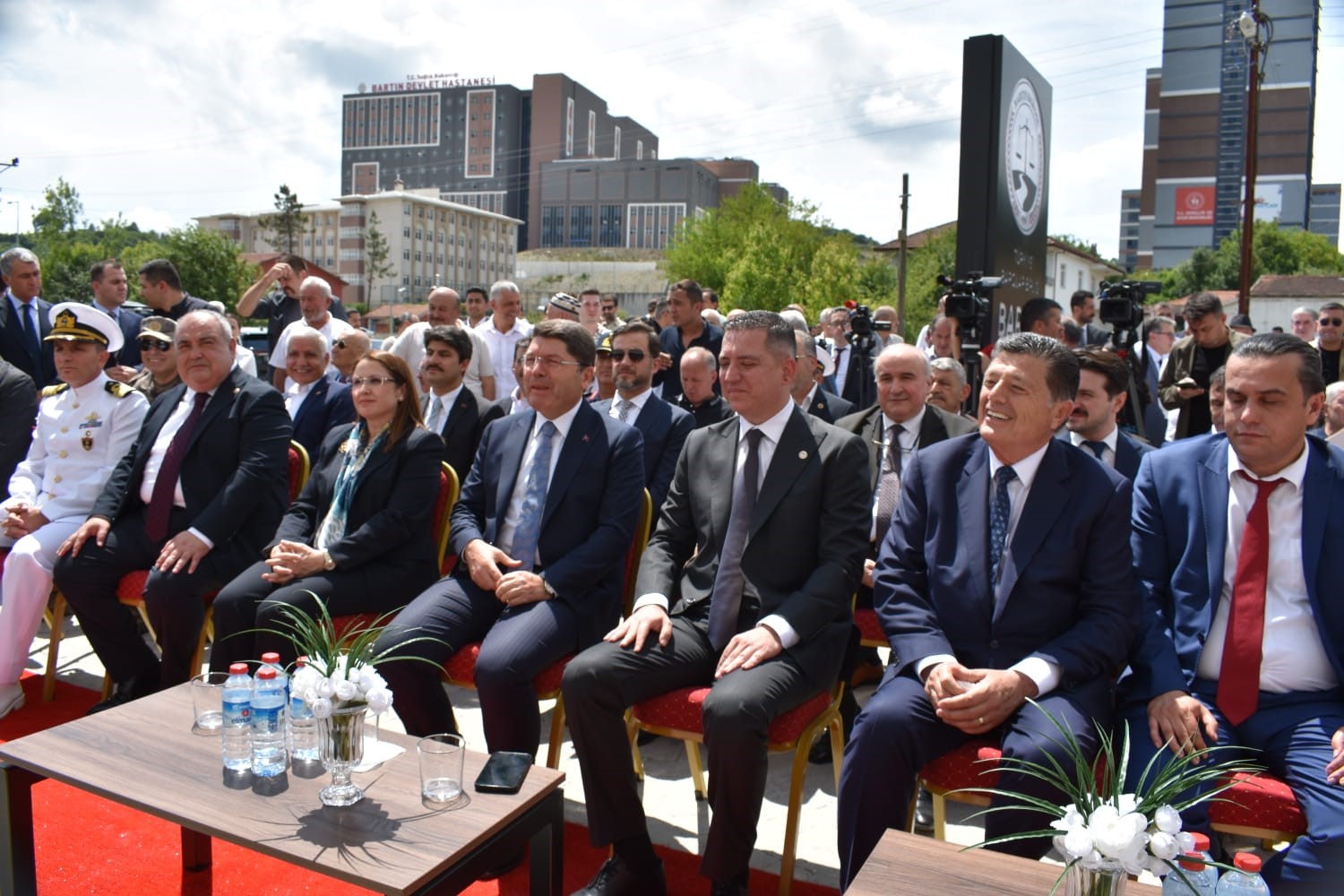 Hukuk mesleklerine giriş için sınav Eylül ayında yapılacak