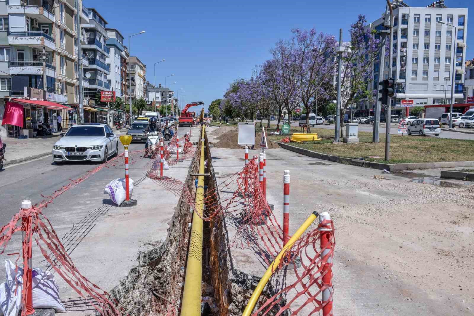 Kepez’de 40 mahalleye doğal gaz hattı döşenecek