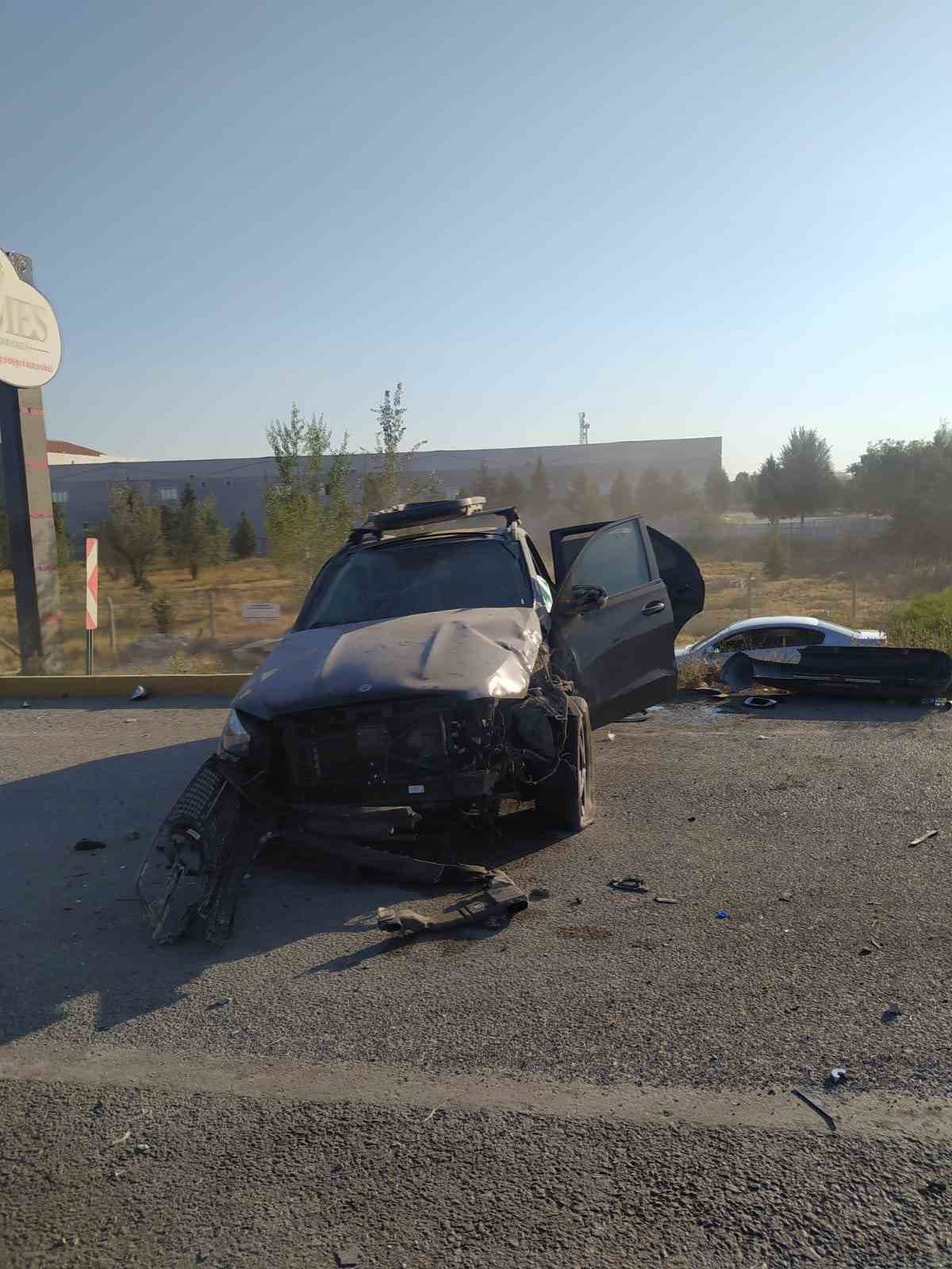 Konya’da otomobiller çarpıştı: 3 yaralı