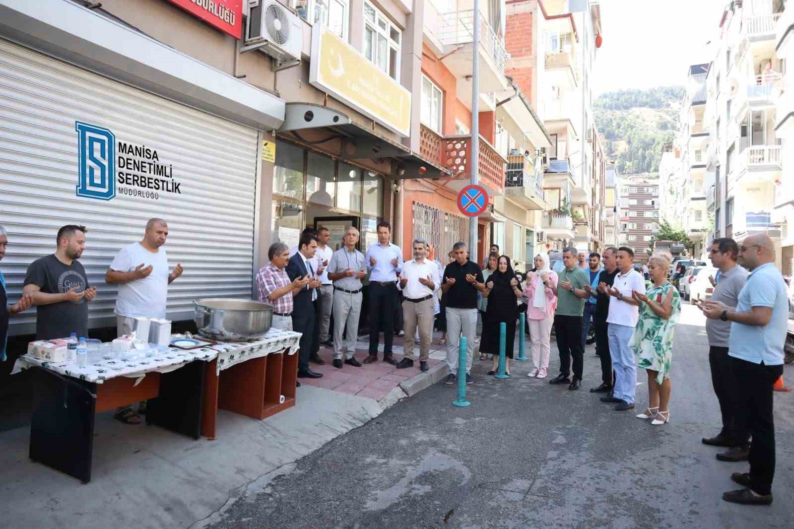 Manisa’da Denetimli Serbestlik Müdürlüğünden aşure hayrı