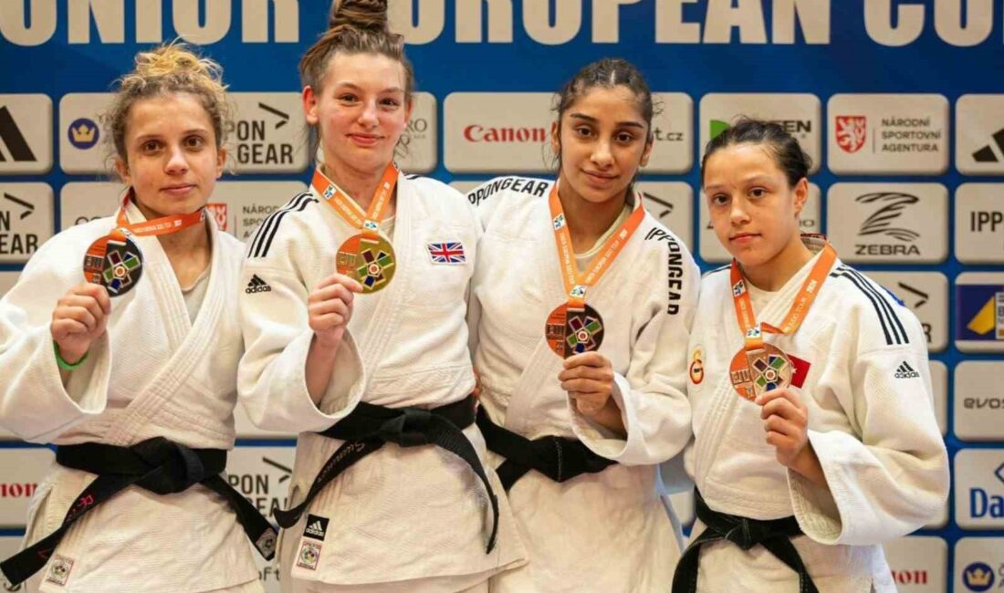 MANİSALI JUDO SPORCULARI ÇEKYA