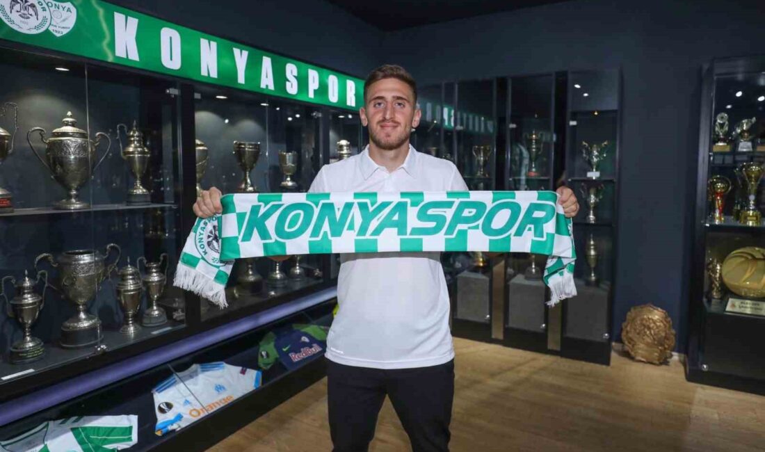 KONYASPOR, ORTA SAHA OYUNCUSU