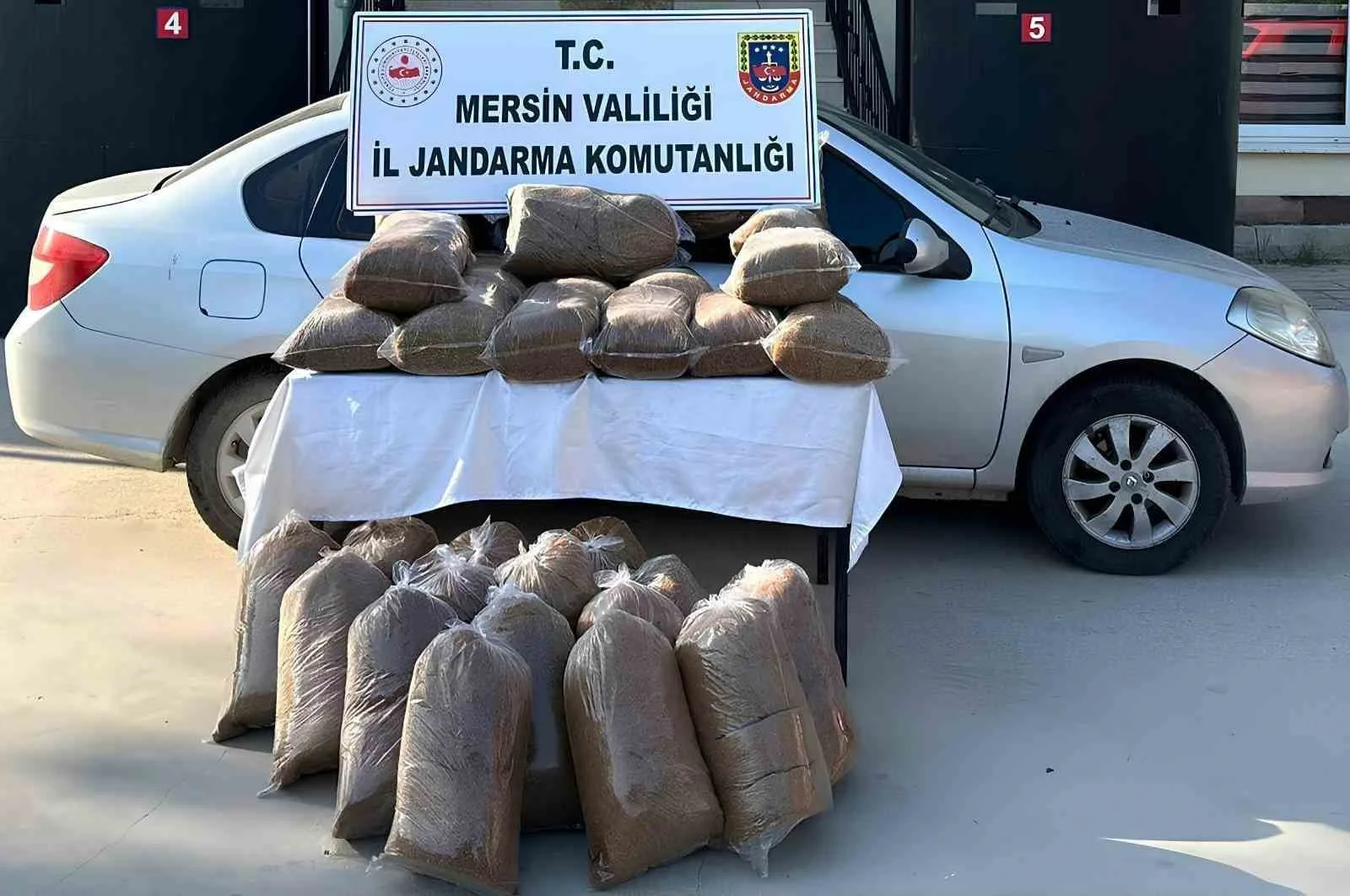 Mersin’de 310 kilo kaçak tütün ele geçirildi