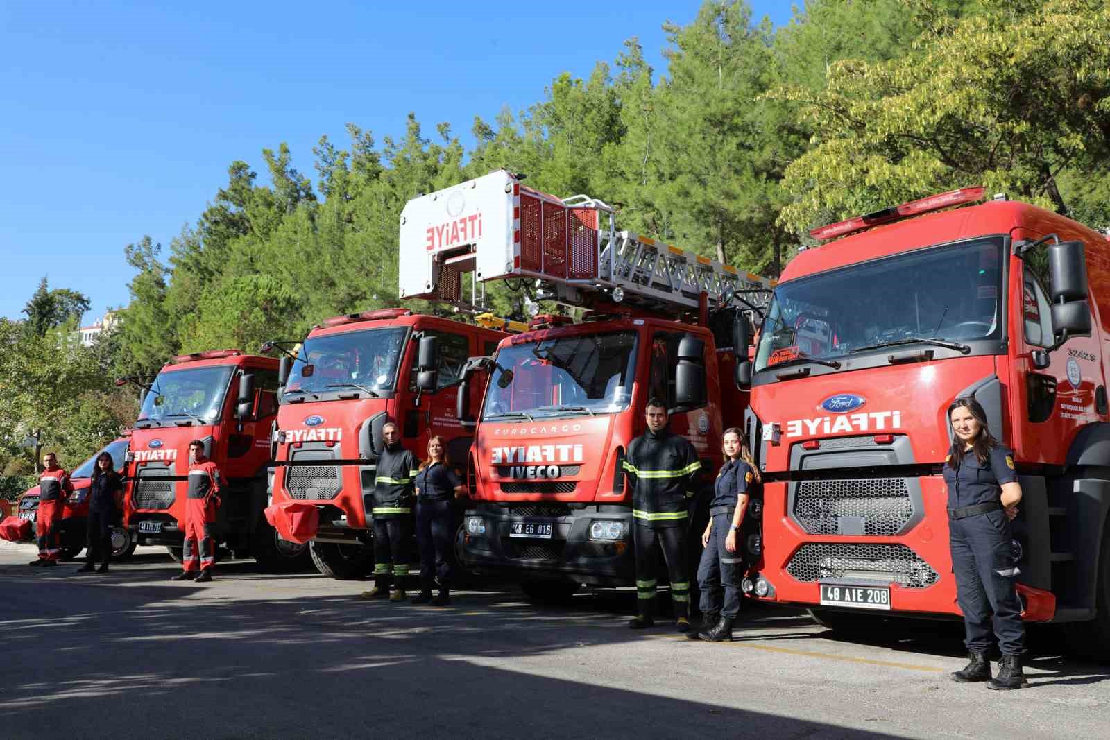 Muğla Büyükşehirin araç filosuna 76 yeni araç kazandırılıyor