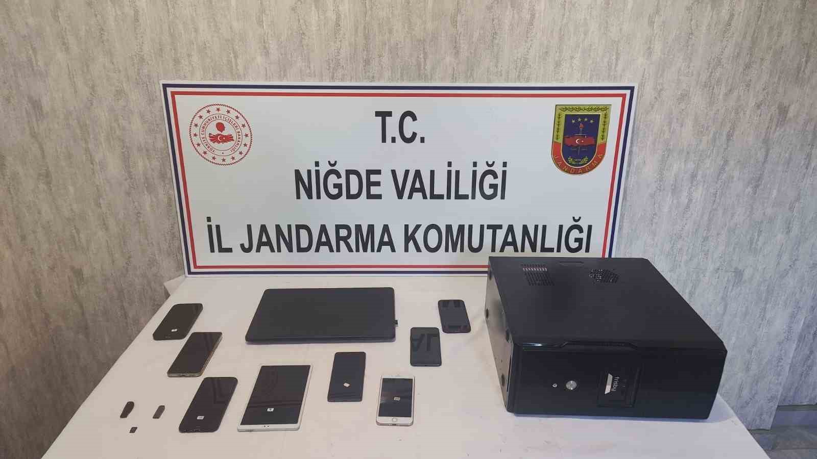 Niğde’de şantaj çetesine jandarmadan darbe