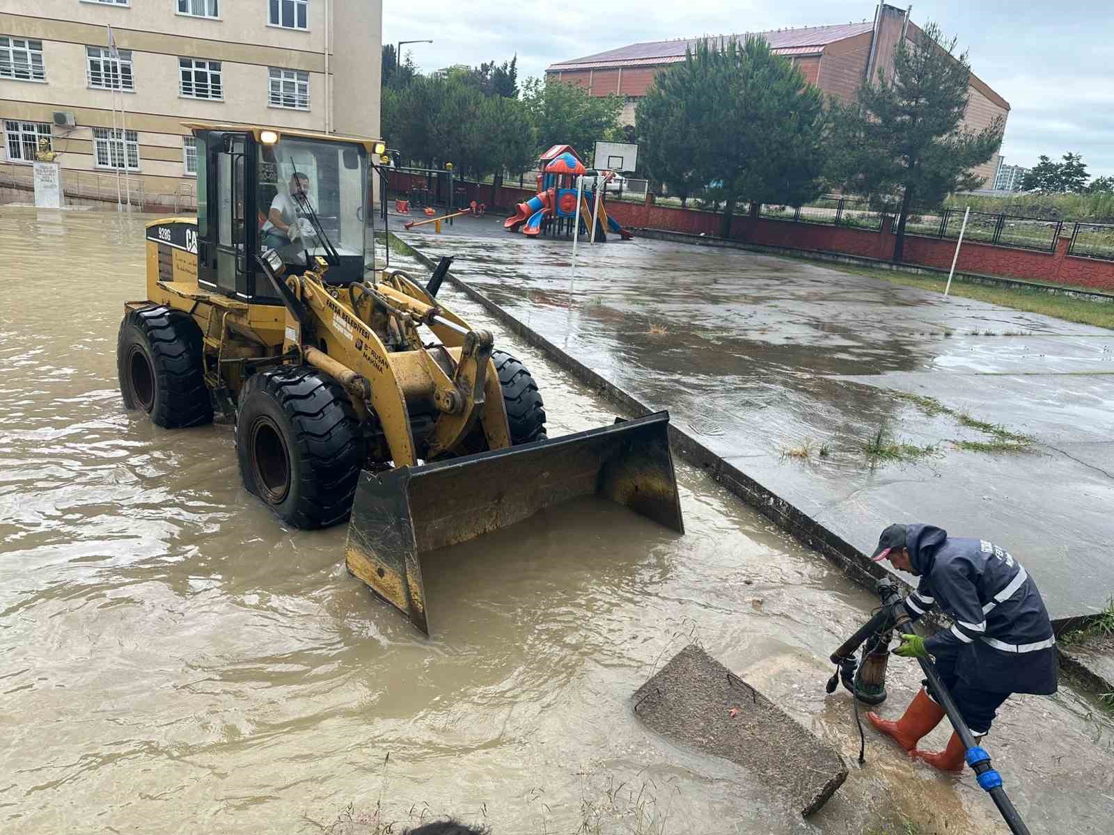 Ordu’da sağanak sonrası sel ve su baskınları