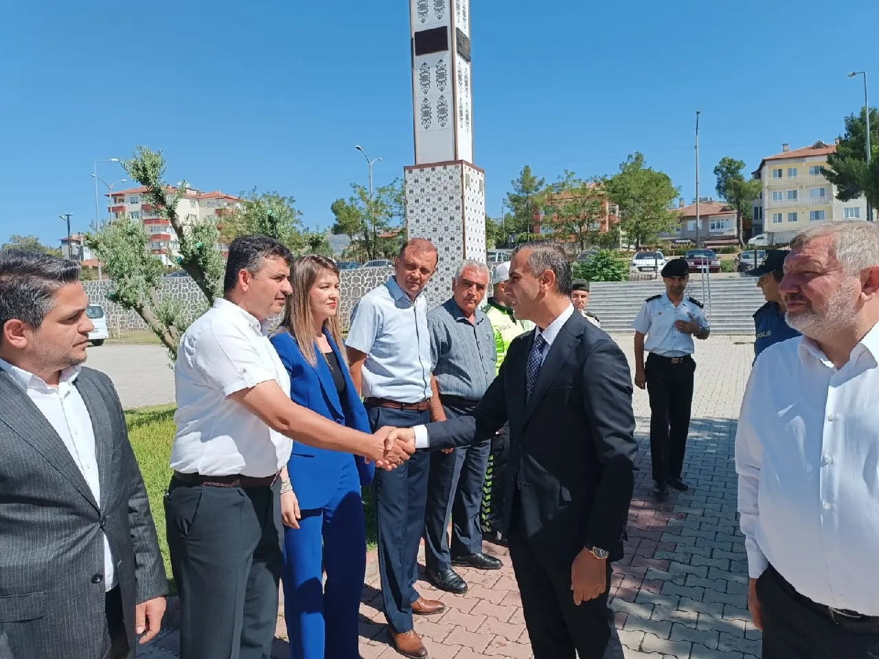 Osmancık’a atanan Kaymakam Duman şehitliği ziyaret etti