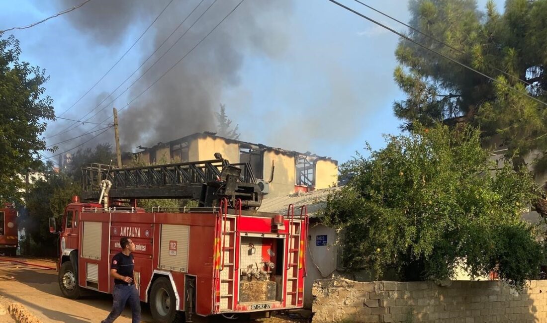 ANTALYA’NIN AKSU İLÇESİNDE PAZAR