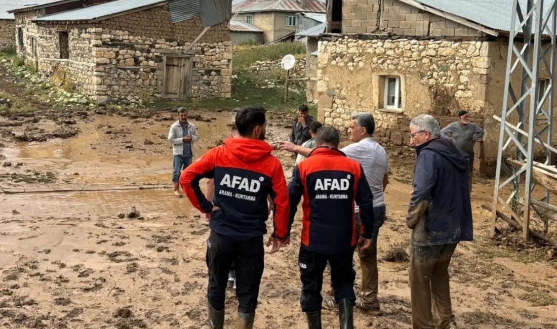 SAĞANAK YAĞIŞ TERCAN’DA SEL,