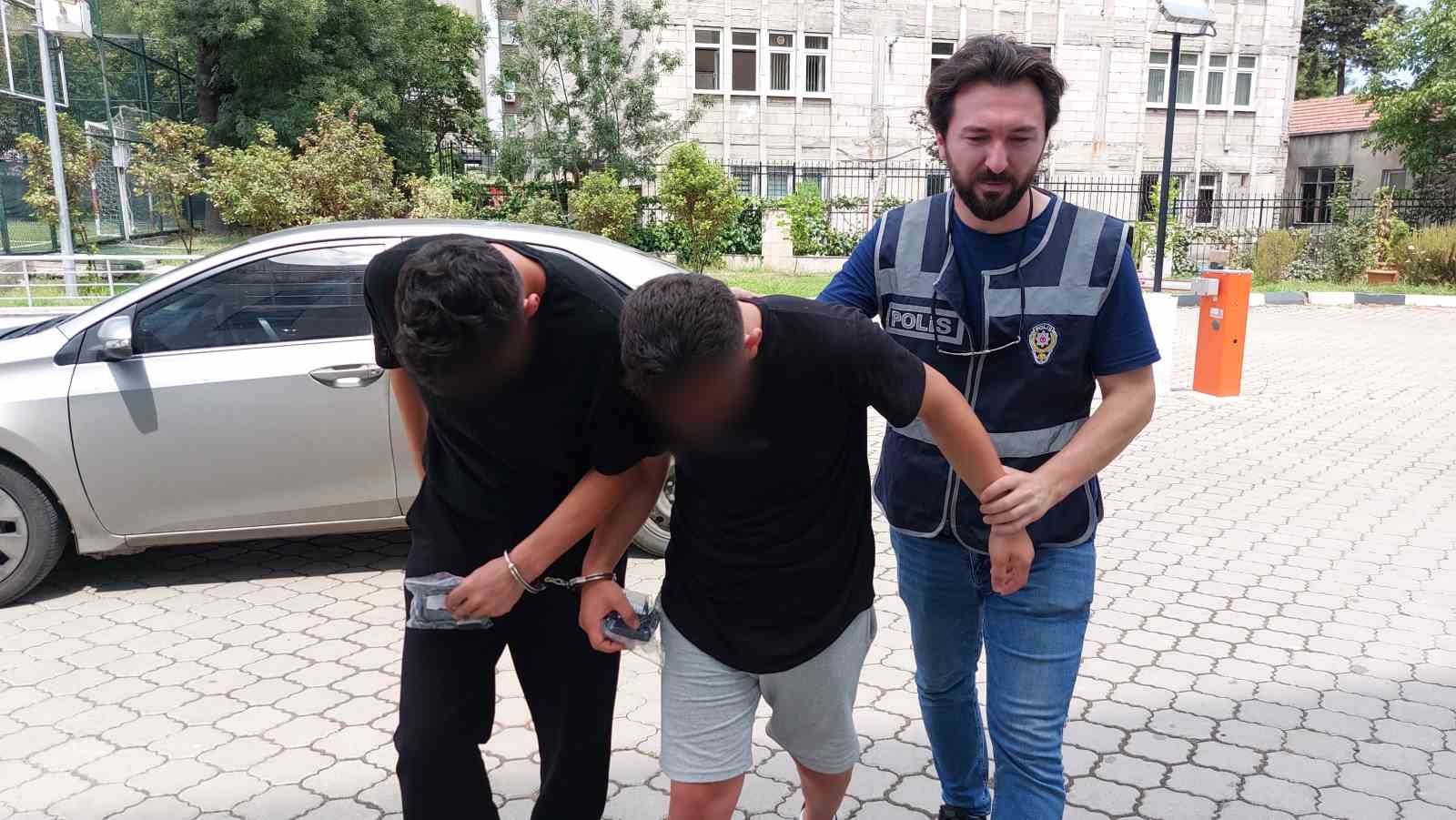 Samsun’da uyuşturucu ticaretinden 2 kişi adliyeye sevk edildi