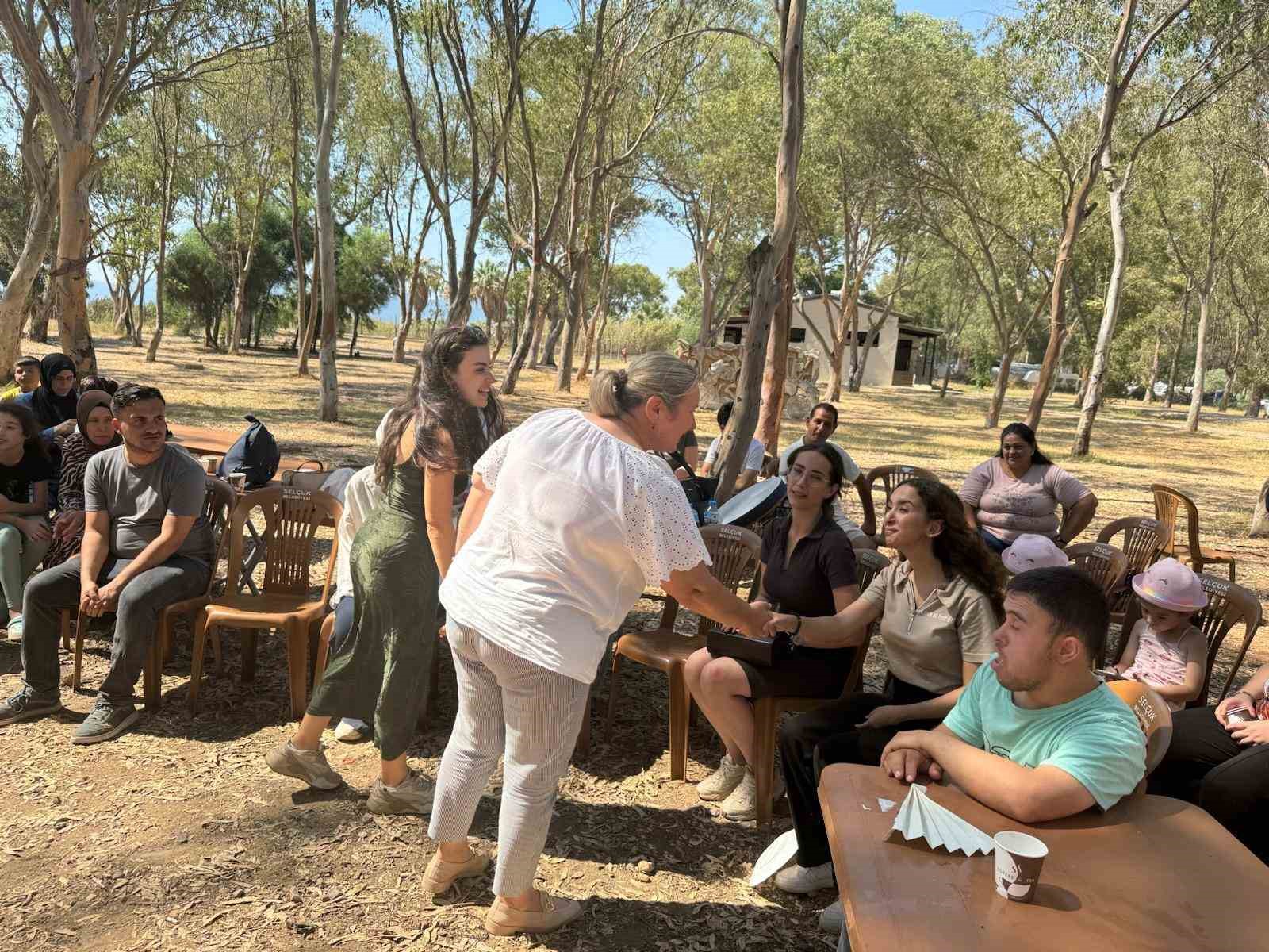 Selçuk ve Kemalpaşa’nın engelsiz çocukları Pamucak’ta buluştu