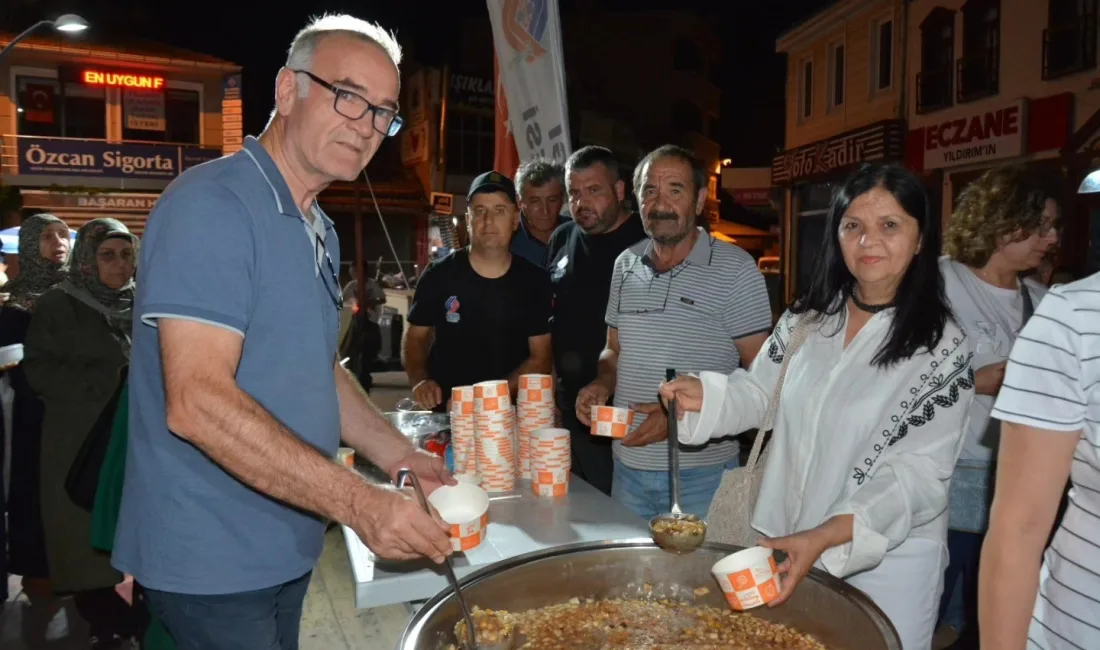 SINDIRGI’DA YÜZLERCE KİŞİYE AŞURE