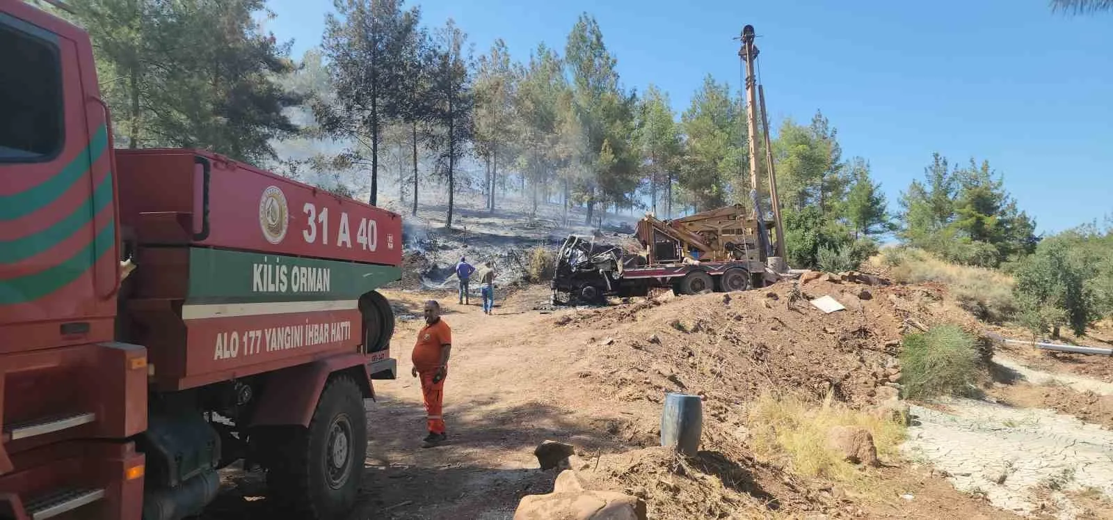 Sondaj aracında başlayan yangın ormana sıçradı