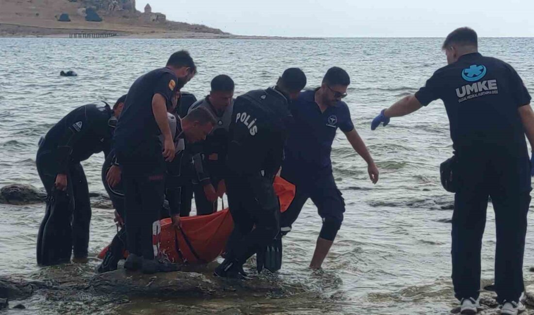 VAN'IN TUŞBA İLÇESİNDE YÜZMEK