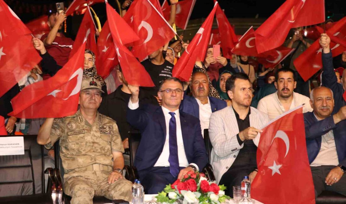 VAN’DA 15 TEMMUZ DEMOKRASİ