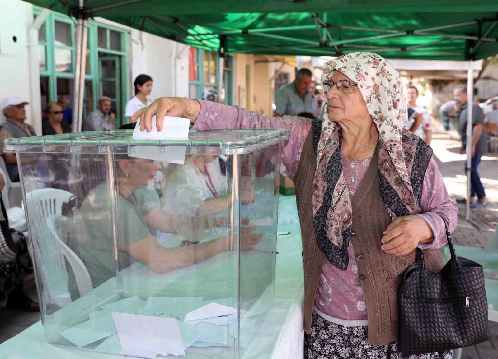 Yeşilyurt’ta Pazar yerine yönelik anket sonuçlandı