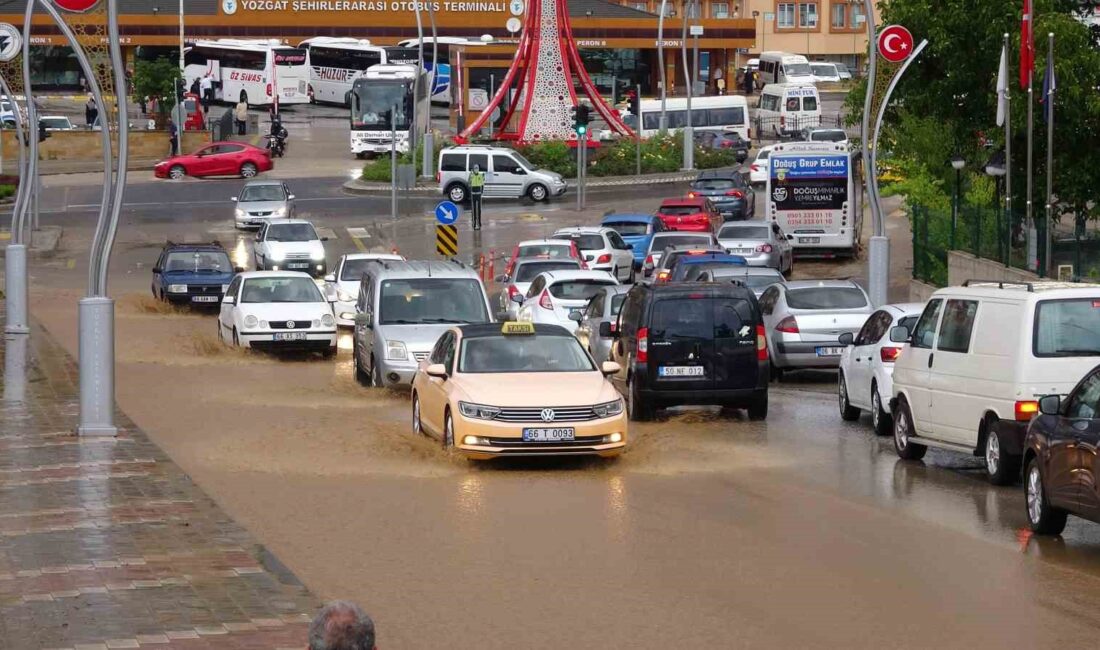 YOZGAT’TA ŞİDDETLİ YAĞIŞ ETKİLİ