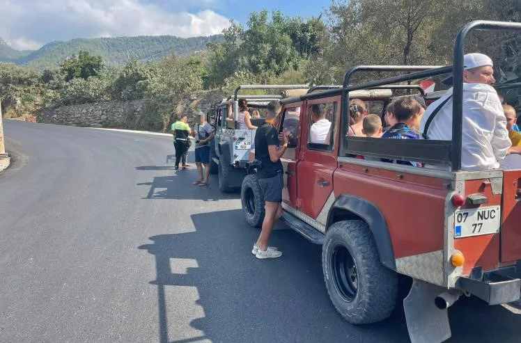 Alanya’da safari araçları denetlendi