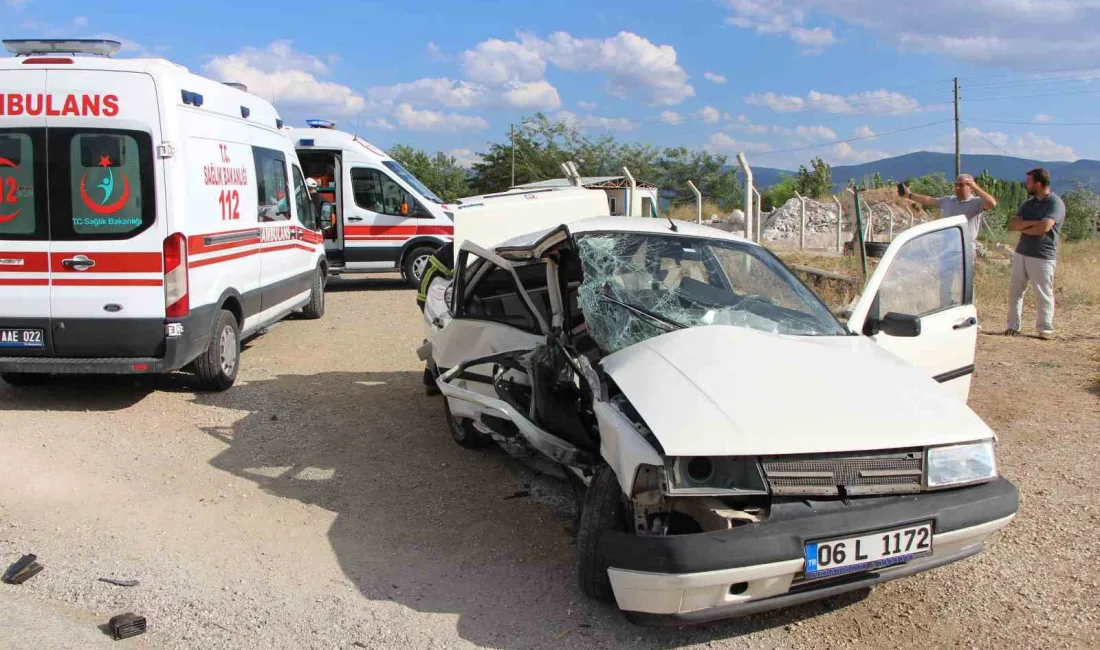 AMASYA’DA 2 ARACIN ÇARPIŞTIĞI