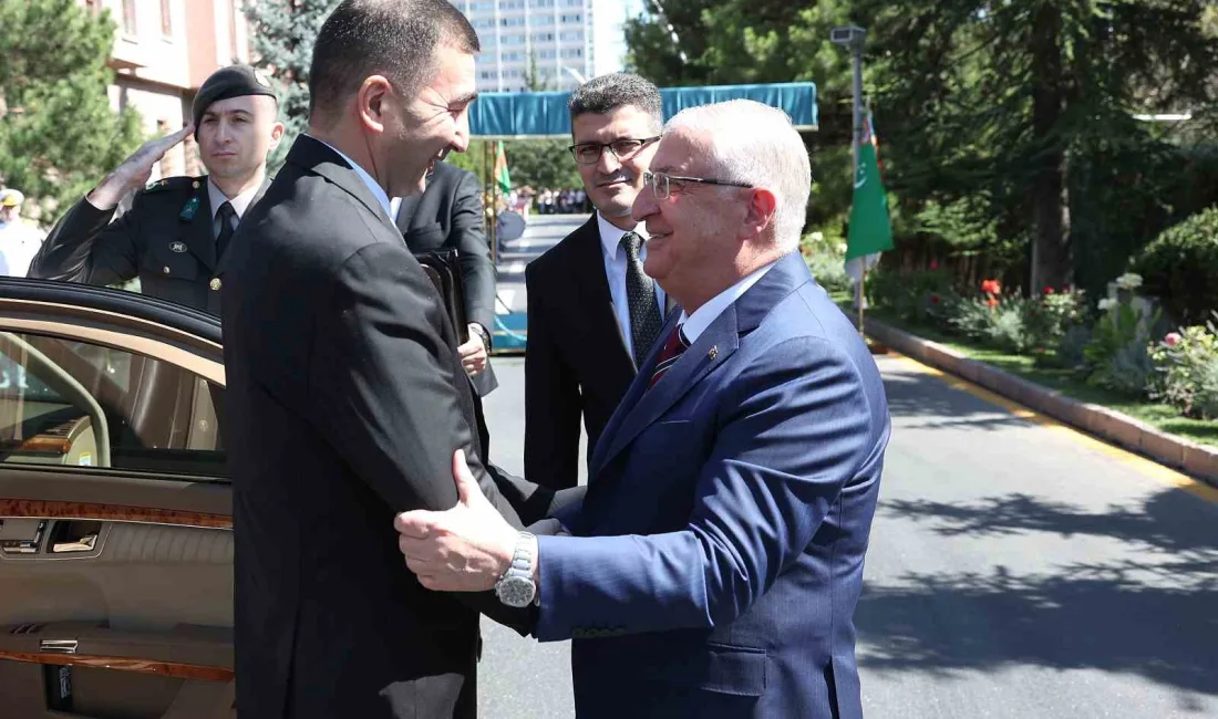 MİLLİ SAVUNMA BAKANI YAŞAR GÜLER, TÜRKMENİSTAN SAVUNMA BAKANI KORGENERAL BEGENÇ