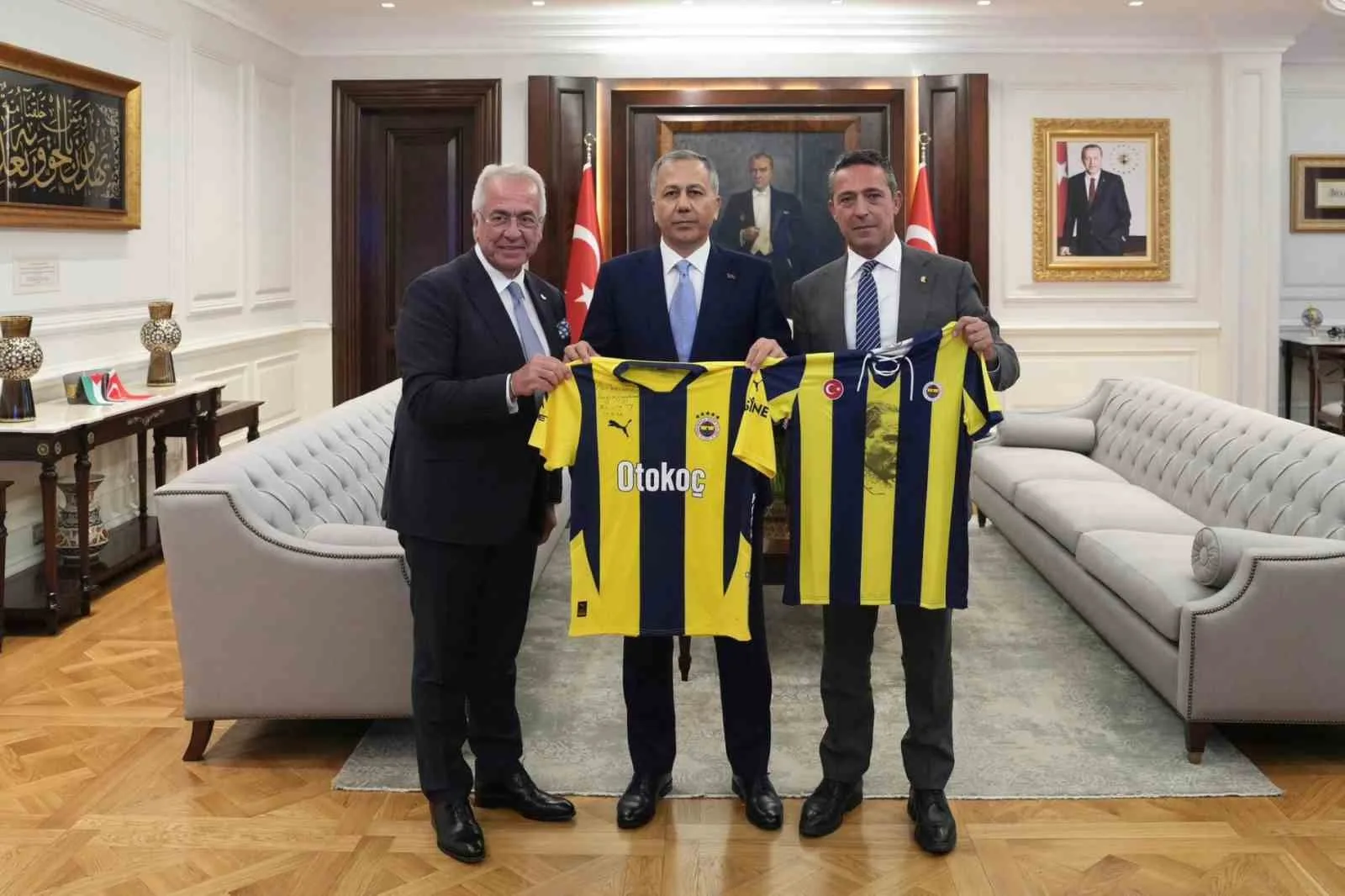 İÇİŞLERİ BAKANI ALİ YERLİKAYA, FENERBAHÇE SPOR KULÜBÜ BAŞKANI ALİ KOÇ