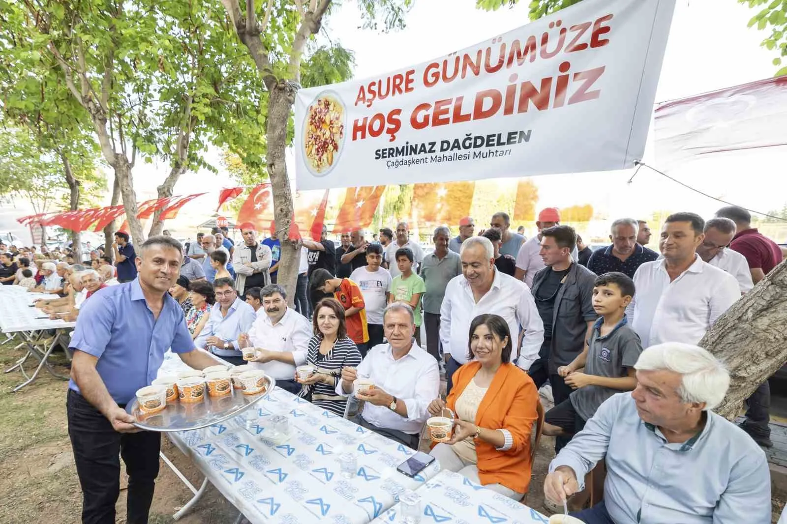 Başkan Seçer: “Mersin’de herkes mutlu ve gelecekten de umutlu”