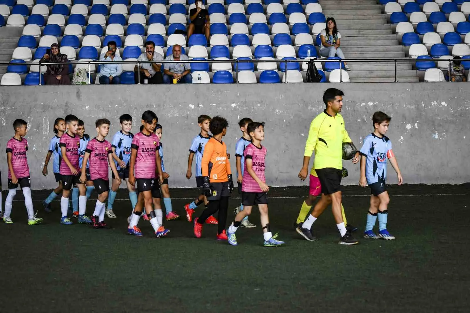 ANKARA BÜYÜKŞEHİR BELEDİYESİ SİNCAN AİLE YAŞAM MERKEZİ TARAFINDAN U11 FUTBOL