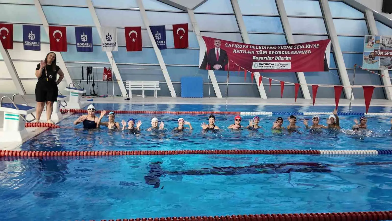 Çayırovalı minik yüzücülerin hedefleri olimpiyat