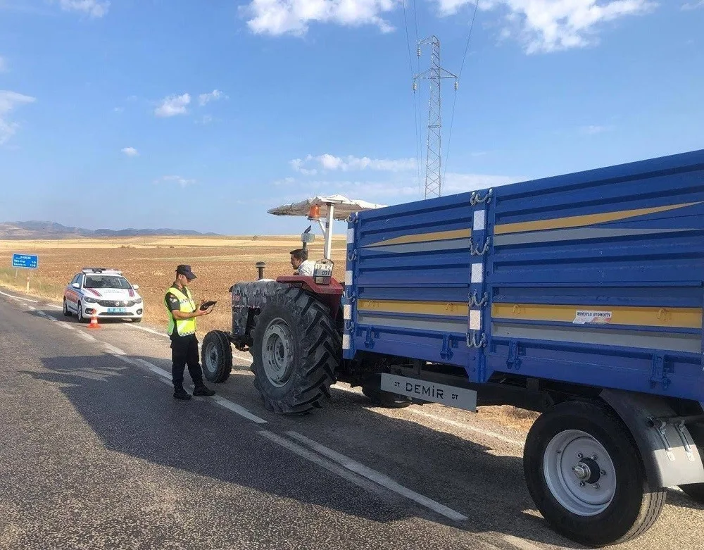 Çorum’da polis ve jandarma suçlulara göz açtırmıyor